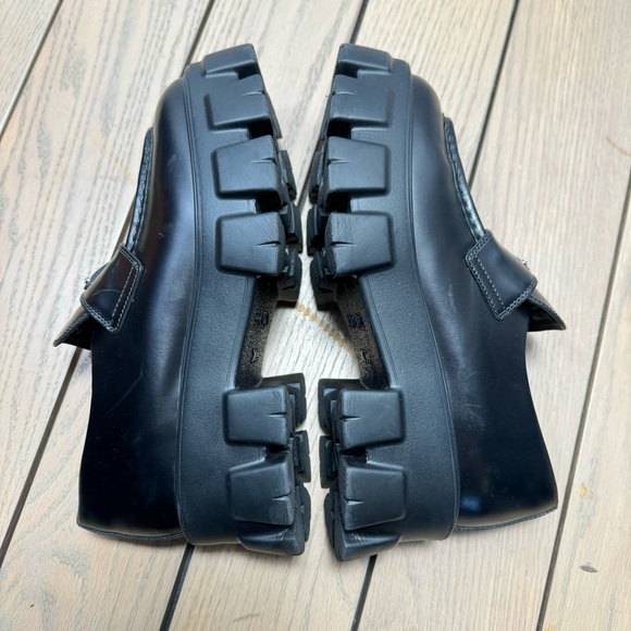 PRADA monolith lug sole loafer - Picture 8 of 16